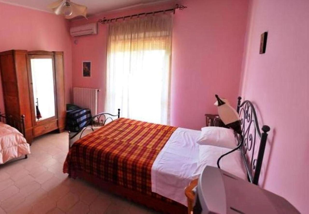 Bed And Breakfast Pieffe Frascineto Oda fotoğraf